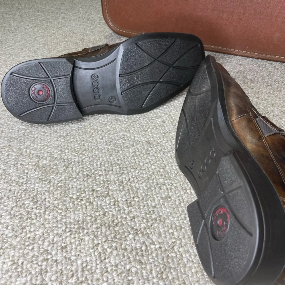 Ecco leather slip on loafers